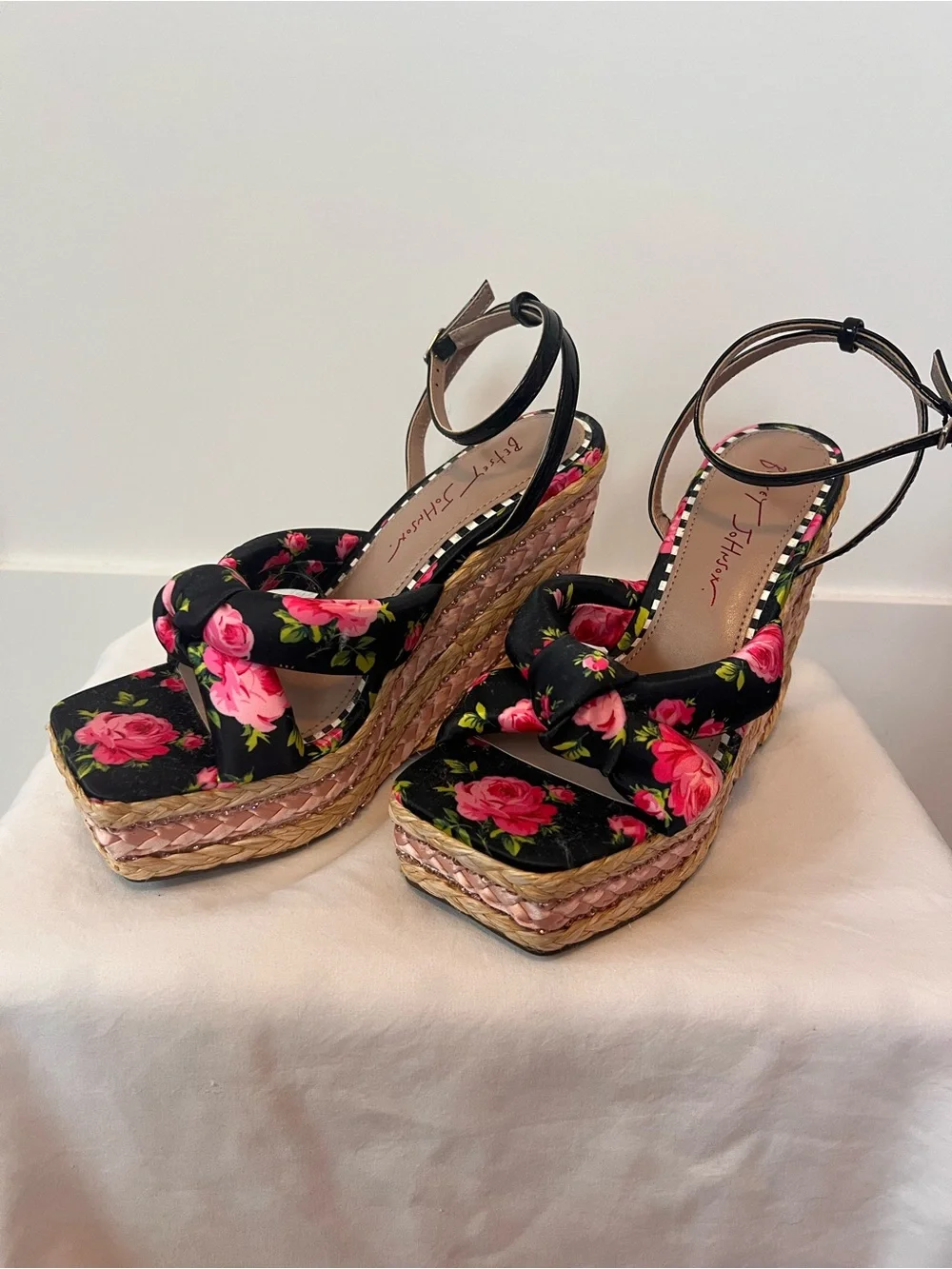 Betsey Johnson Floral Black Wedge Sandals with Pink Rose Print